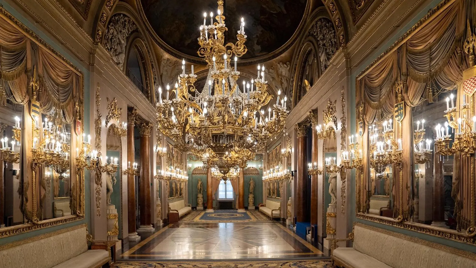 Borghese Palace Luxury Apartment Florence