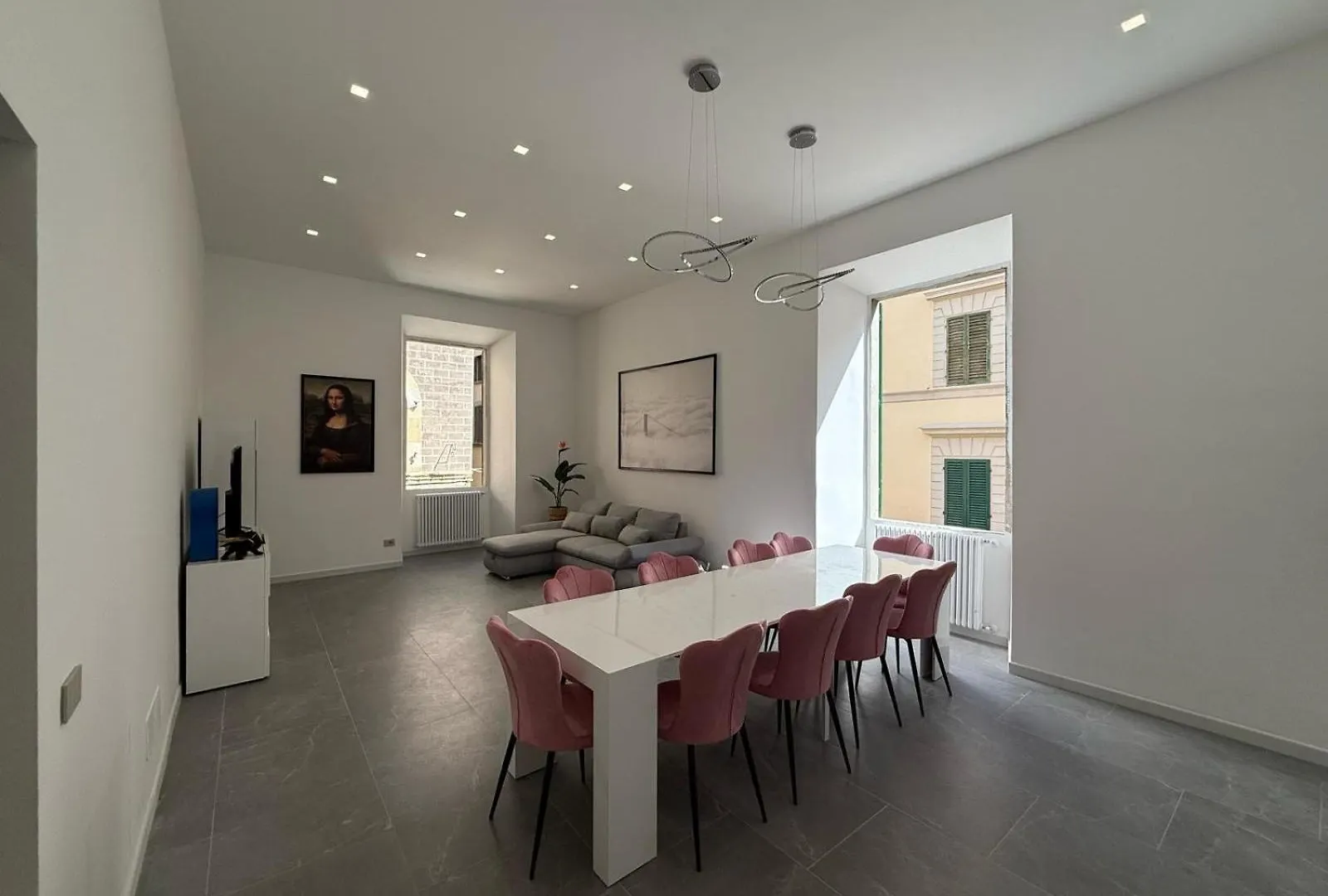 Borghese Palace Luxury Apartment Florence Italy