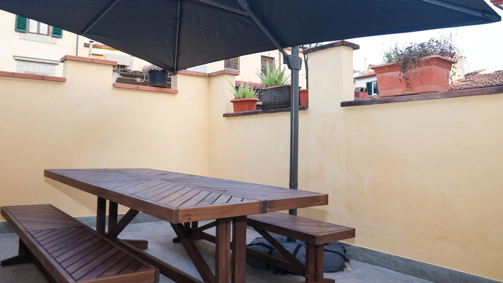 Borghese Palace Luxury Apartment Florence Italy