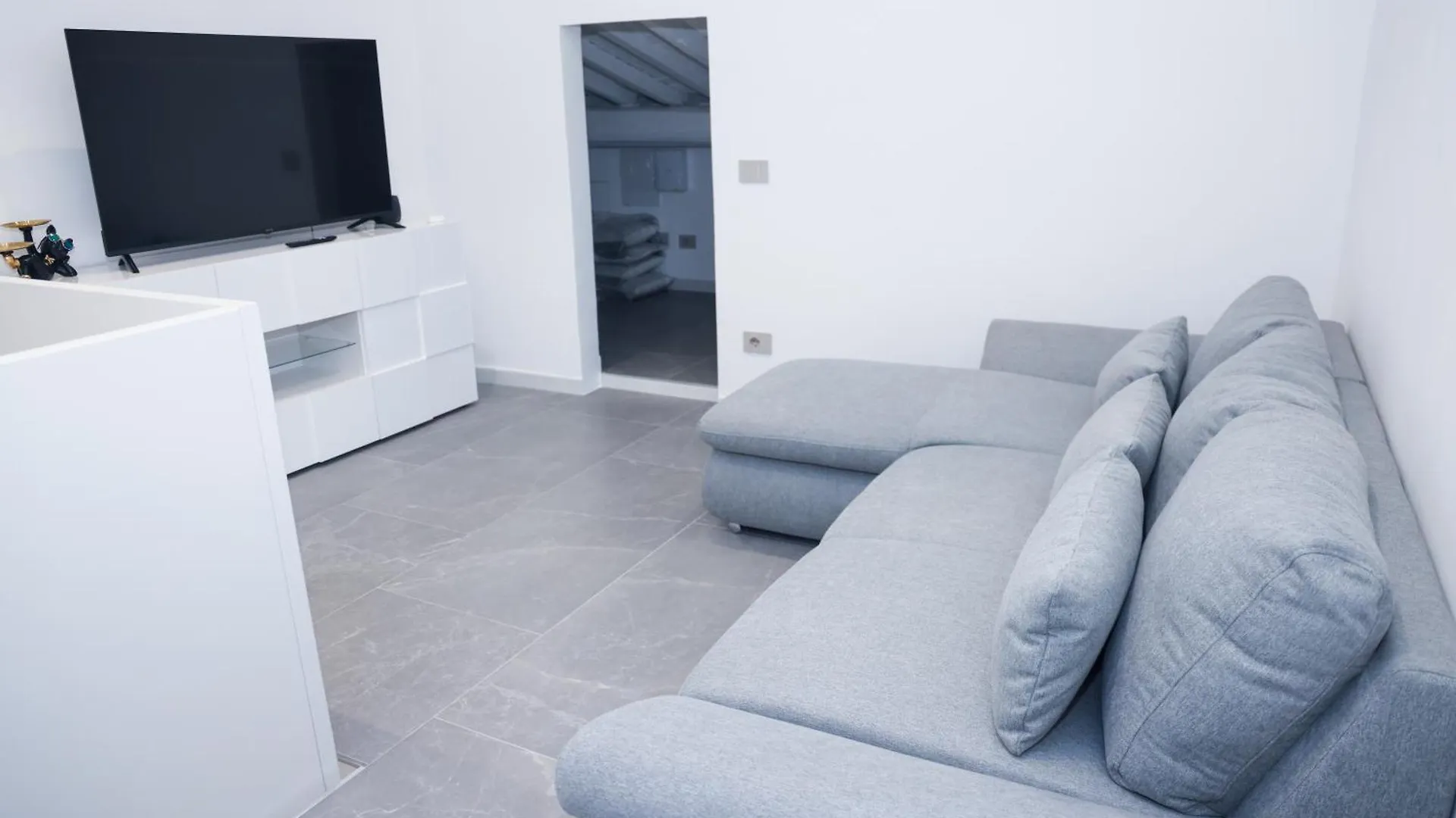 Borghese Palace Luxury Apartment Florence Italy