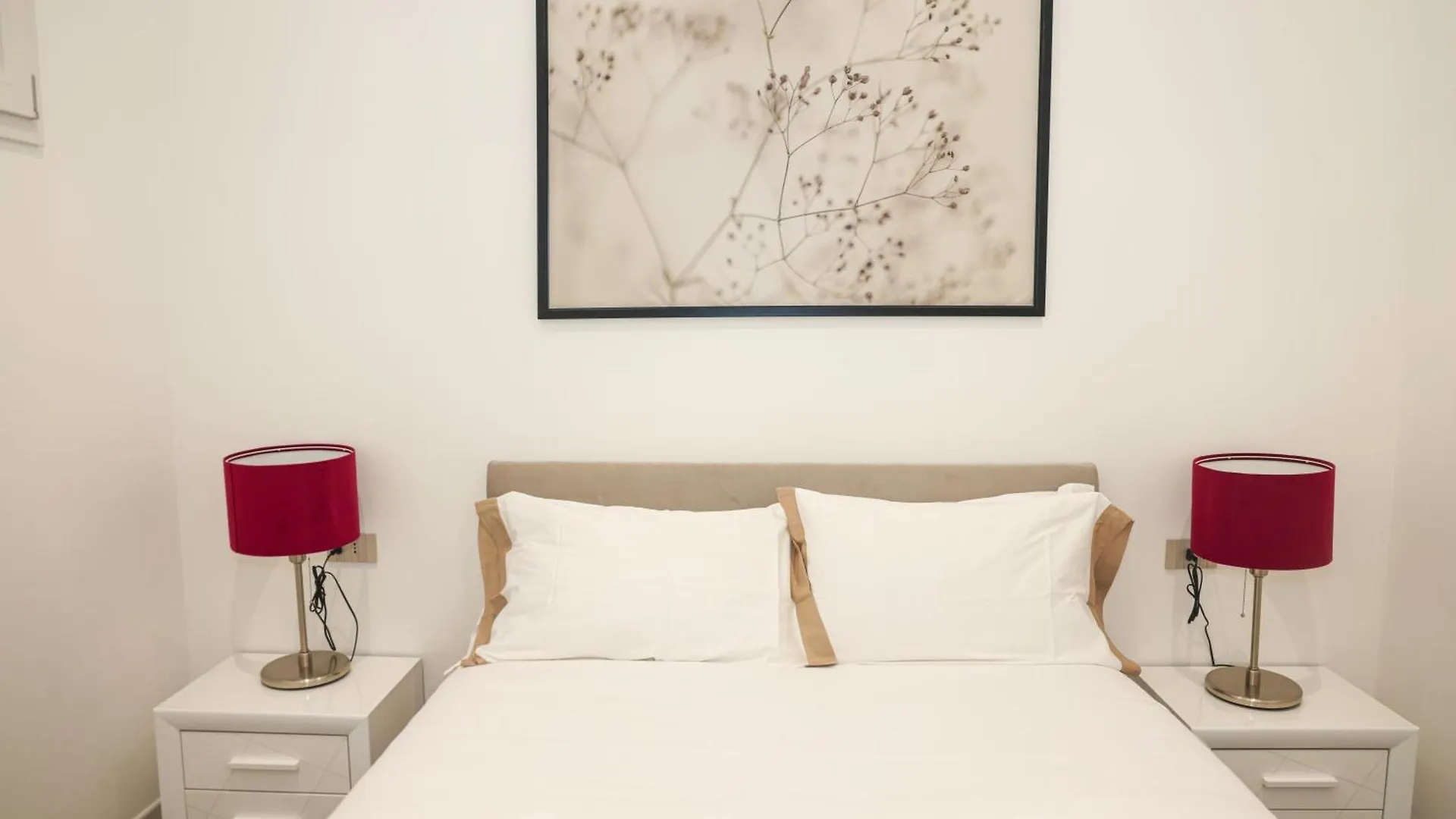 Borghese Palace Luxury Apartment Florence 0*,